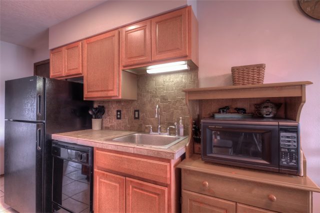 240 E La Bonte Street 35 photo 15