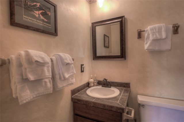 240 E La Bonte Street 35 photo 17