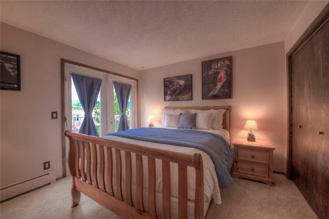 240 E La Bonte Street 35 photo 19