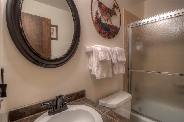 240 E La Bonte Street 35 photo 27