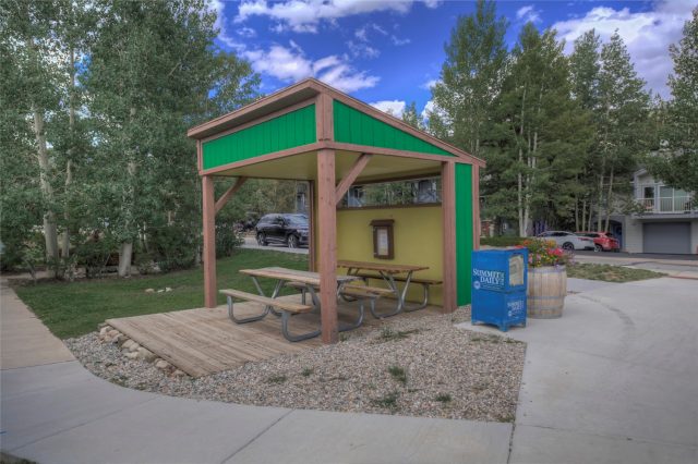 240 E La Bonte Street 35 photo 31