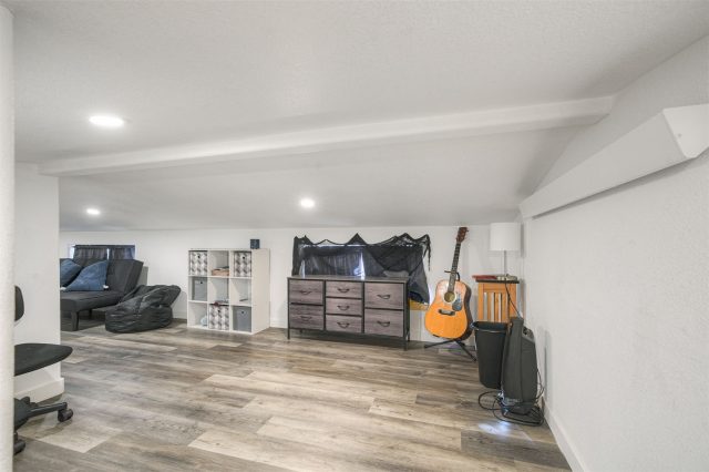 85 Revett Drive 26 photo 18