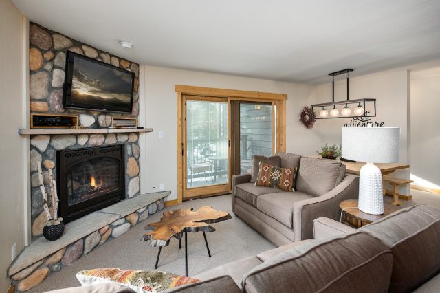 Condo in Double Eagle Condo, Breckenridge, CO — photo 1 (MLS S1065861)