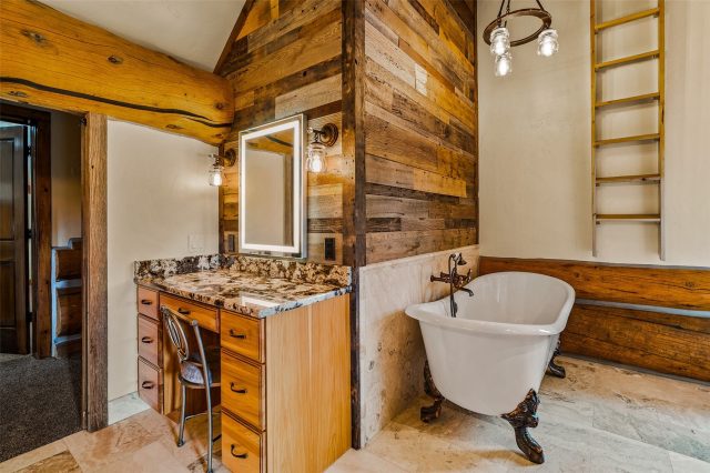 2717 Tiger Road photo 16