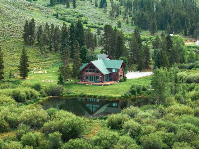 Home in Swan Valley Estates, Breckenridge, CO — photo 2 (MLS S1065867)