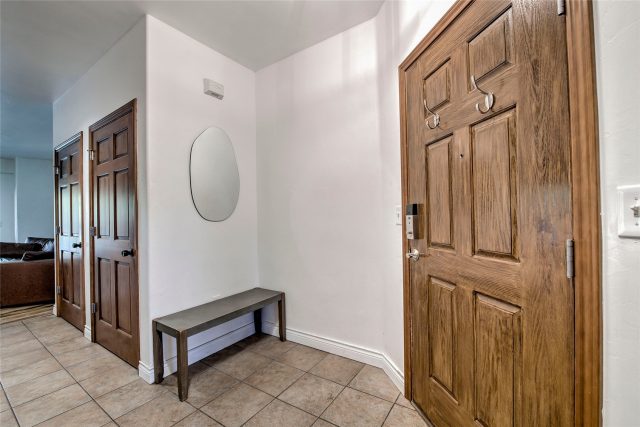 801 Lakepoint Drive B17 photo 18