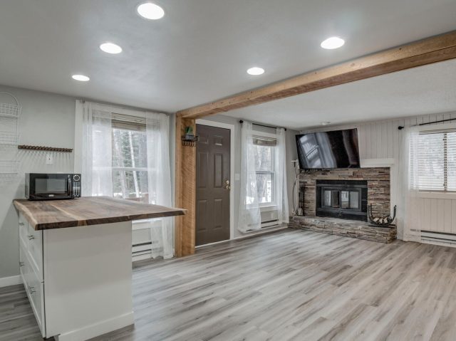 160 Creekside Drive 20 photo 18