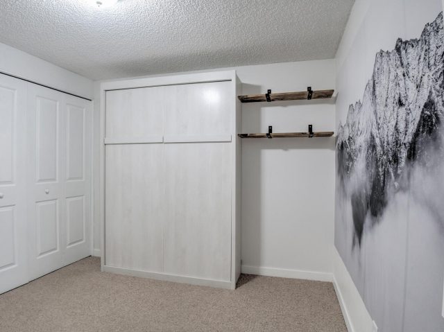 160 Creekside Drive 20 photo 21