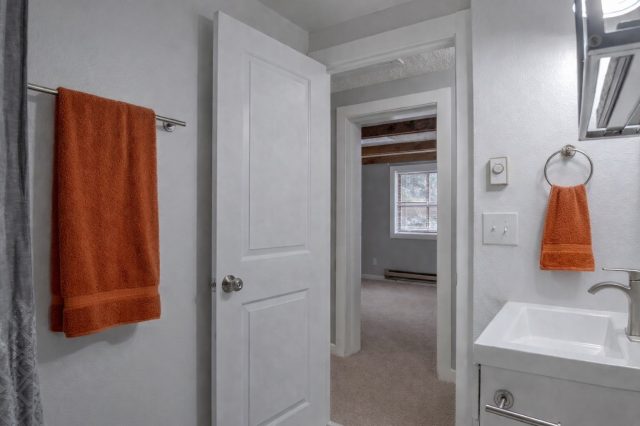 160 Creekside Drive 20 photo 25