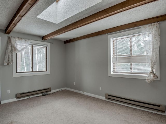 160 Creekside Drive 20 photo 28