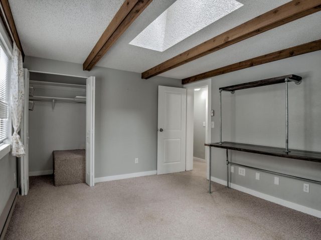 160 Creekside Drive 20 photo 30