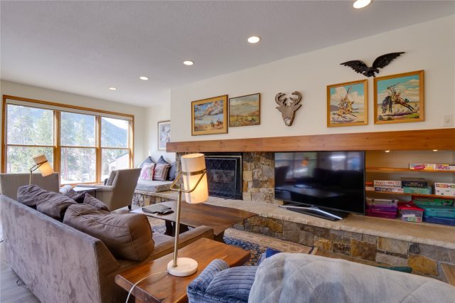 180 Tennis Club Road 1655 photo 10