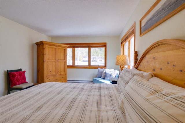 180 Tennis Club Road 1655 photo 24