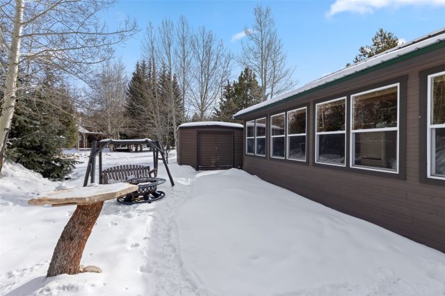 85 Revett Drive 15 photo 23