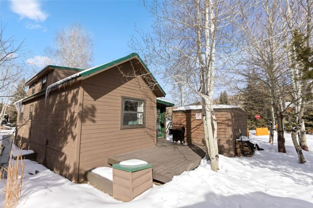 85 Revett Drive 15 photo 26