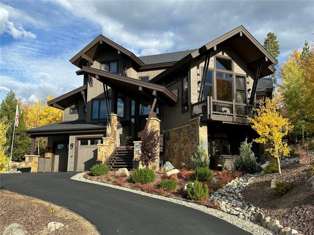 Home in Eagles Nest Golf Course Sub, Silverthorne, CO — photo 1 (MLS S1066050)