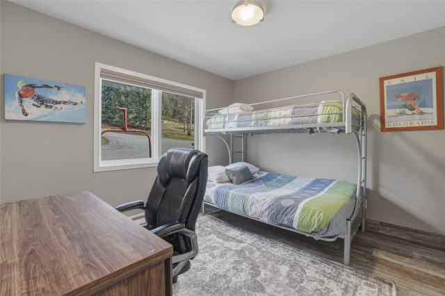 134 Ensign Drive A photo 14