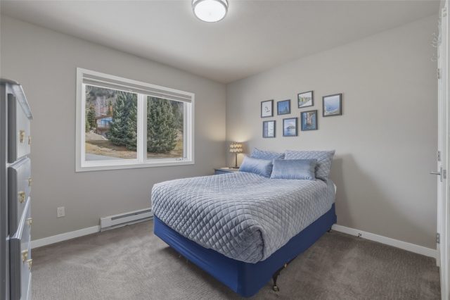 134 Ensign Drive A photo 35