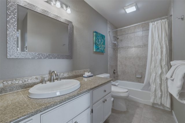 134 Ensign Drive A photo 39