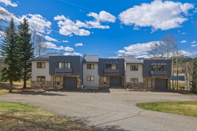134 Ensign Drive A photo 42
