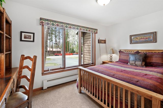 112 N Pine Street photo 13
