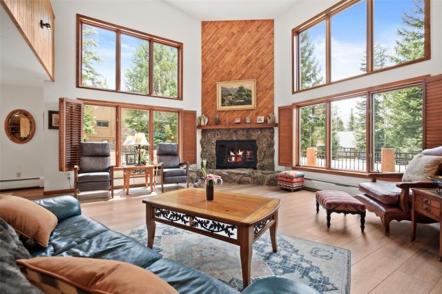 Home in Weisshorn Sub, Breckenridge, CO — photo 3 (MLS S1066125)
