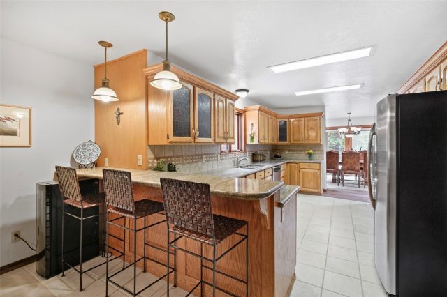 112 N Pine Street photo 8