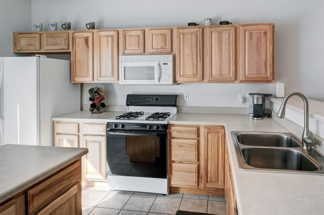 Townhome in Hideaway Townhouses Sub, Silverthorne, CO — photo 3 (MLS S1066156)