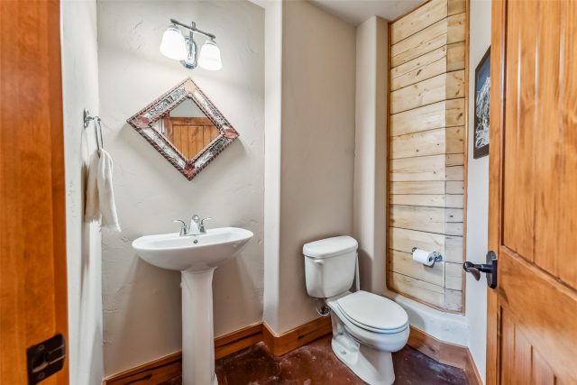 351 Kimmes Lane photo 27