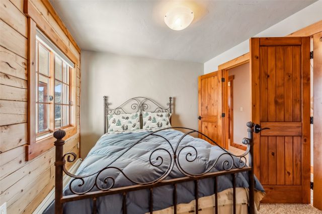 351 Kimmes Lane photo 38