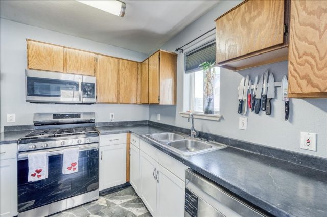 Duplex in Dillon Valley Sub Resub Blk 1, Dillon, CO — photo 6 (MLS S1066183)
