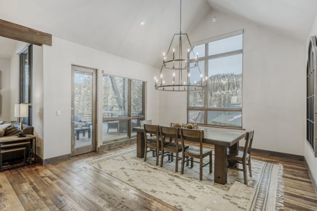 441 River Park Drive photo 12