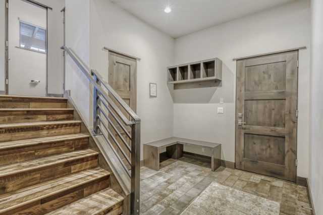 441 River Park Drive photo 18