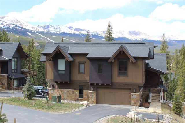 Duplex in Rivers Edge, Breckenridge — photo 1 Duplex in Rivers Edge, Breckenridge, CO — photo 1 (MLS S1066191)