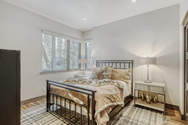 441 River Park Drive photo 23