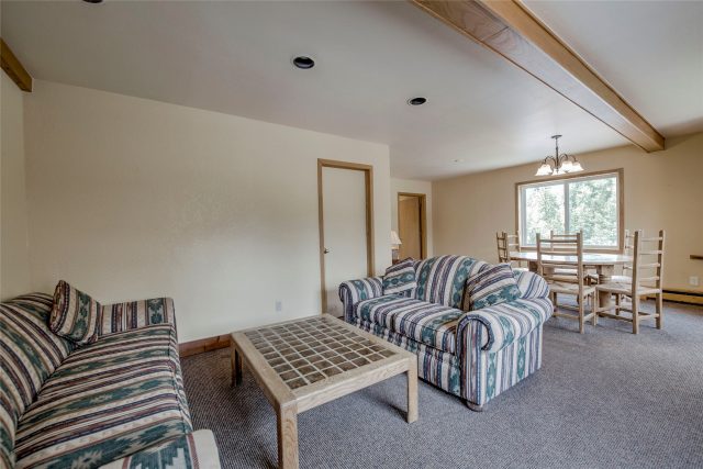 400 W Main Street 306 photo 16