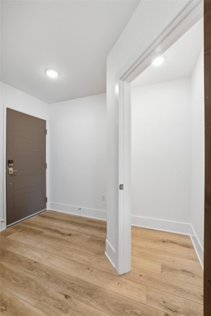 1044 Blue River Parkway C-305 photo 18