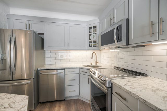 220 E La Bonte Street 231 photo 10