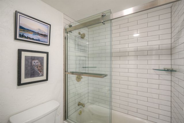 220 E La Bonte Street 231 photo 25