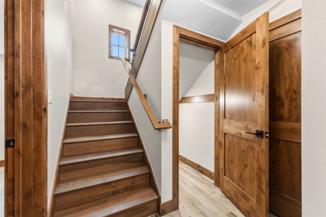 208 S 4th Avenue photo 42