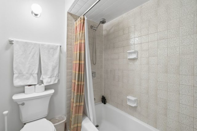 21700 Us Highway 6 2009 photo 25