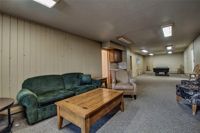 401 W La Bonte Street 206 photo 28