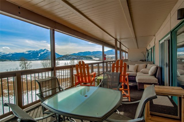 401 W La Bonte Street 206 photo 2