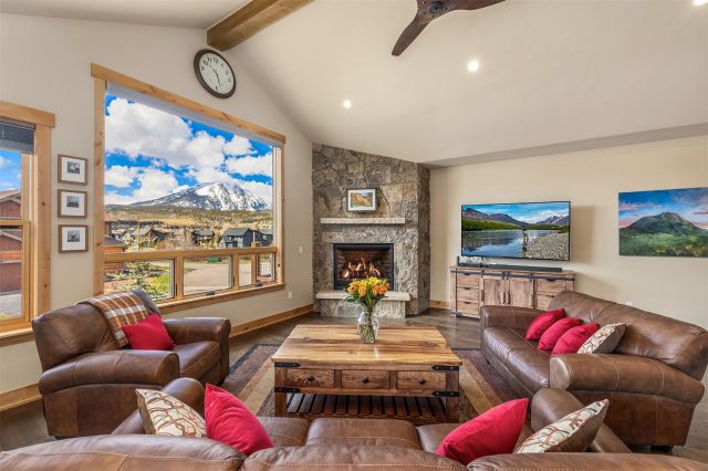 Duplex in Angler Mtn Ranch Lakeside Townhomes, Silverthorne, CO — photo 1 (MLS S1066305)