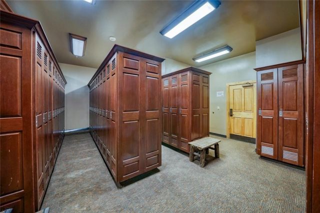 100 Dercum Square 8359 photo 26