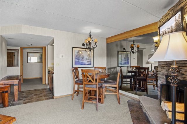 640 Village Road 4501 photo 7
