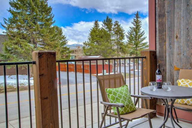 235 E La Bonte Street 108 photo 20