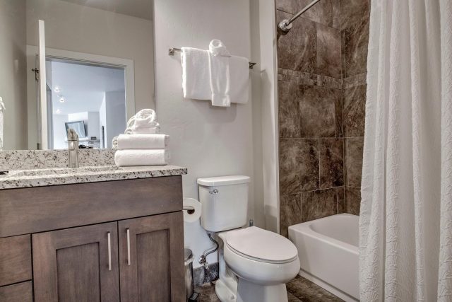 235 E La Bonte Street 108 photo 31