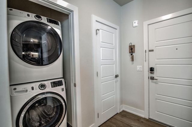 235 E La Bonte Street 108 photo 33