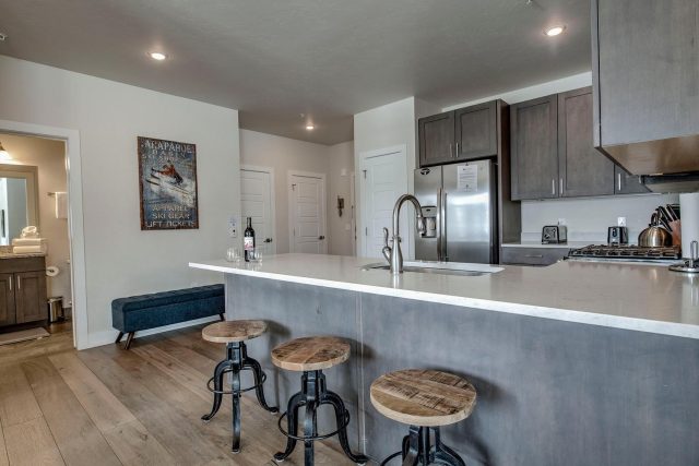 Condo in Sail Lofts, Dillon — photo 3 Condo in Sail Lofts, Dillon, CO — photo 3 (MLS S1066387)